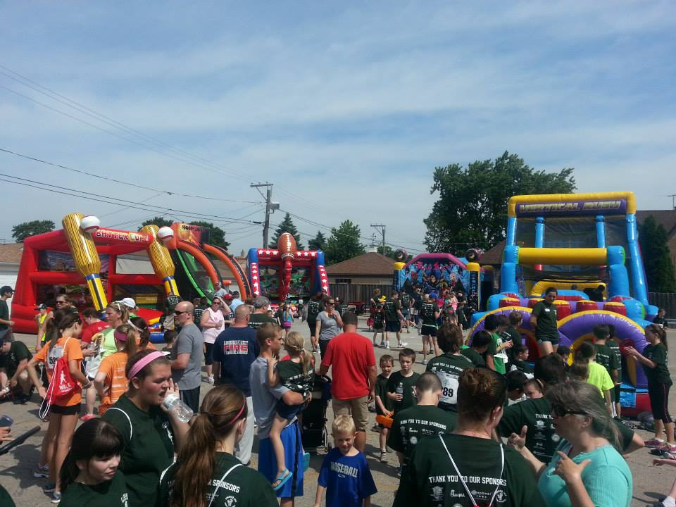 Outdoor school field day event in Chicagoland